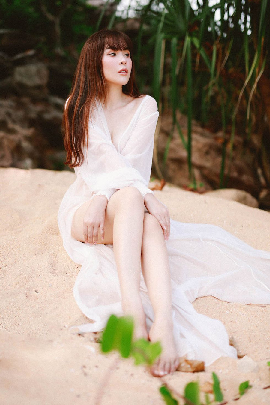 Cô thường xuyên chạy bộ bằng máy giúp có được cơ thể dẻo dai, săn chắc, đồng thời giữ cho mình cuộc sống lạc quan, vui vẻ bên chồng con. ẢNH: NVCC