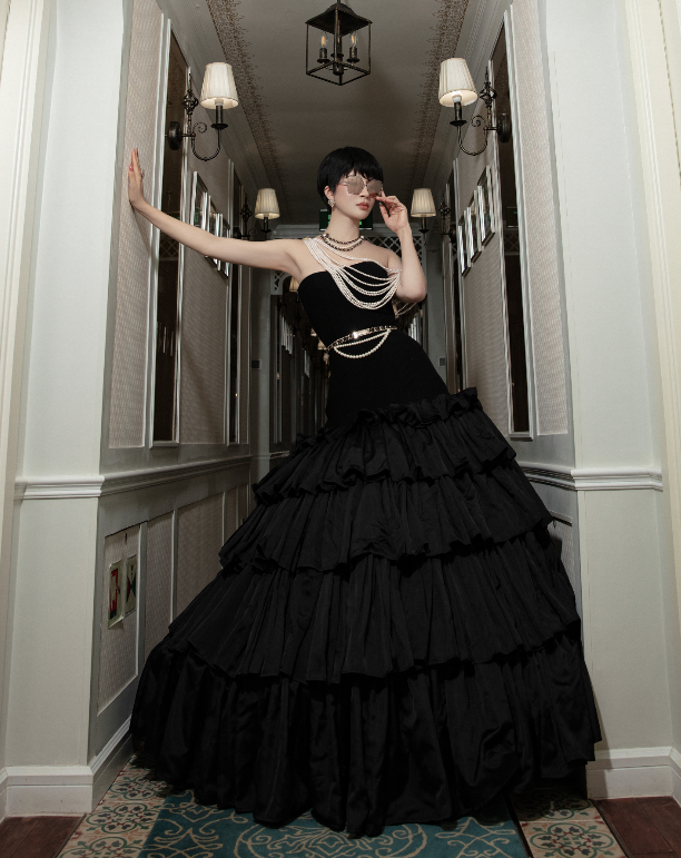 Tương lai, nữ diễn viên Cô thủ môn tội nghiệp hi vọng sớm đoàn tụ con gái Alex đang sinh sống ở Mỹ. Dù xa con, cô phần nào yên tâm vì có người thân ở Mỹ hỗ trợ. Alex rất ngoan ngoãn, độc lập và chăm chỉ học tập. 