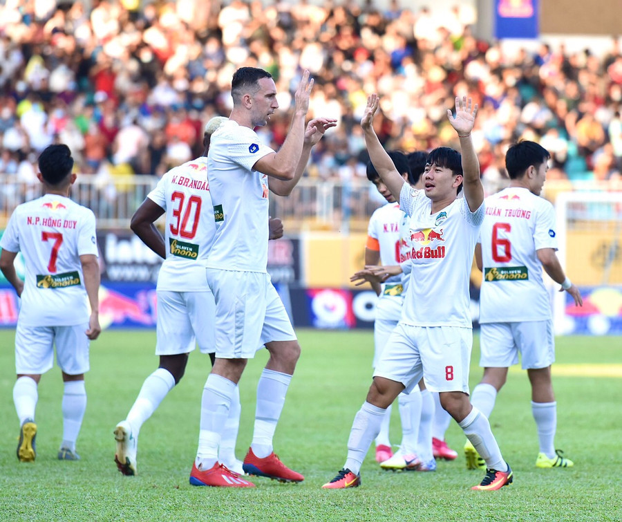 HAGL đã có chiến thắng trong những giây cuối cùng của trận đấu