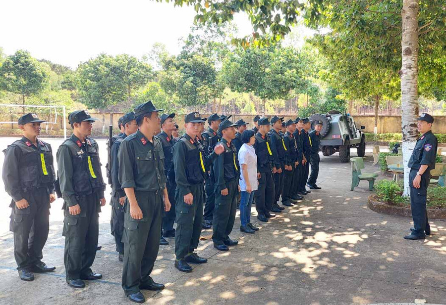 Lực lượng CSCĐ luôn sẵn sàng cơ động chiến đấu nơi tuyến đầu