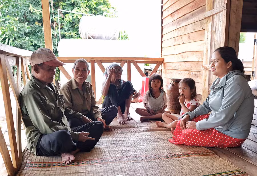 Ký ức về củ mài vẫn được các thế hệ ở Đất Bằng nhắc nhớ trong những câu chuyện hàng ngày. Ảnh: Hoàng Ngọc