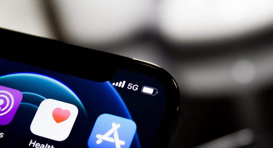 iPhone 12 đã hiện sóng 5G tại Việt Nam. ẢNH: C.T.V