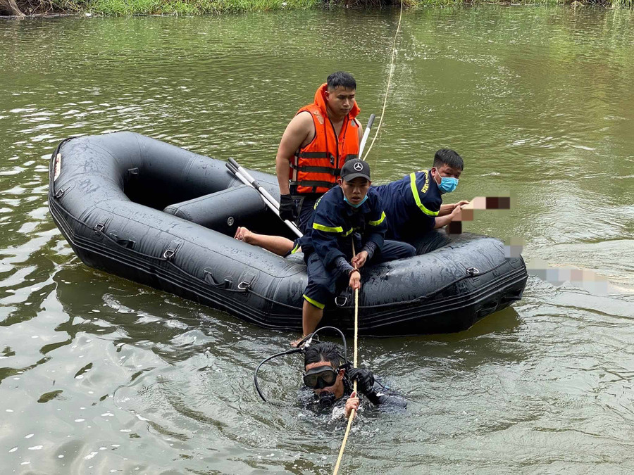 Khu vực nơi tìm thấy thi thể nạn nhân Ảnh Cơ quan Công an cung cấp (1)
