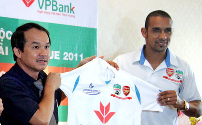 Anh vừa bày tỏ mong muốn được trở lại làm thành viên trong BHL đội bóng.