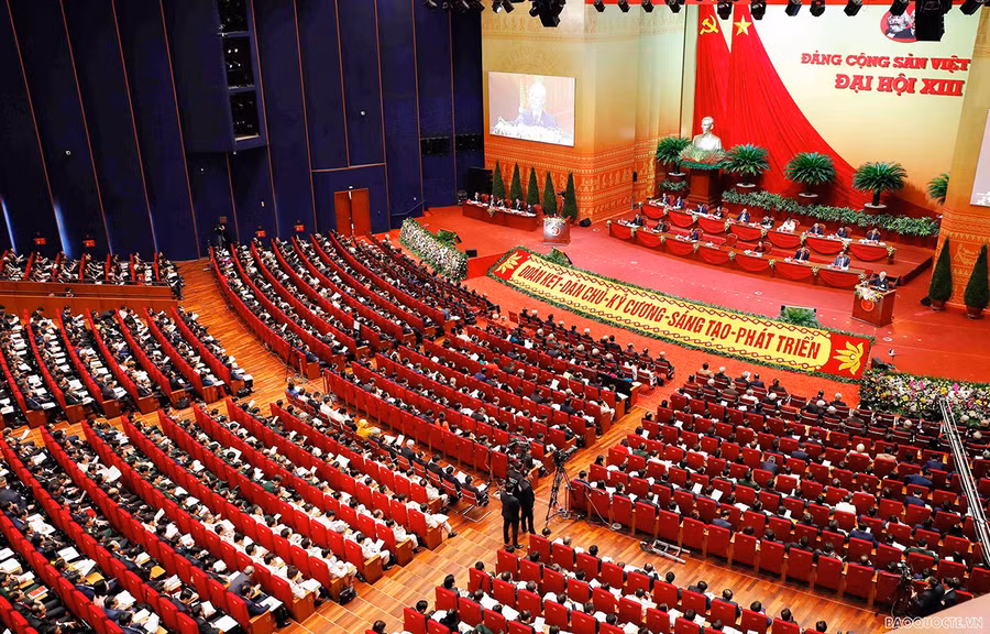  Quang cảnh phiên khai mạc Đại hội đại biểu toàn quốc lần thứ XIII của Đảng. Ảnh: Thế giới & Việt Nam