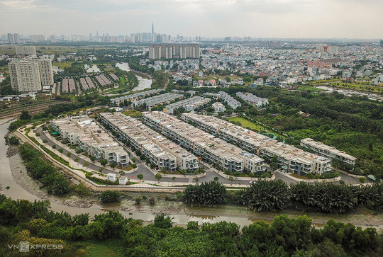 Thị trường nhà liền thổ phía Đông TP HCM. Ảnh: Quỳnh Trần.