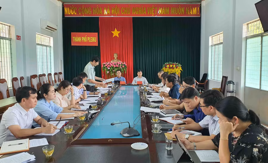 Hình hội nghị tăng cường sử dụng dv công mức độ 3,4