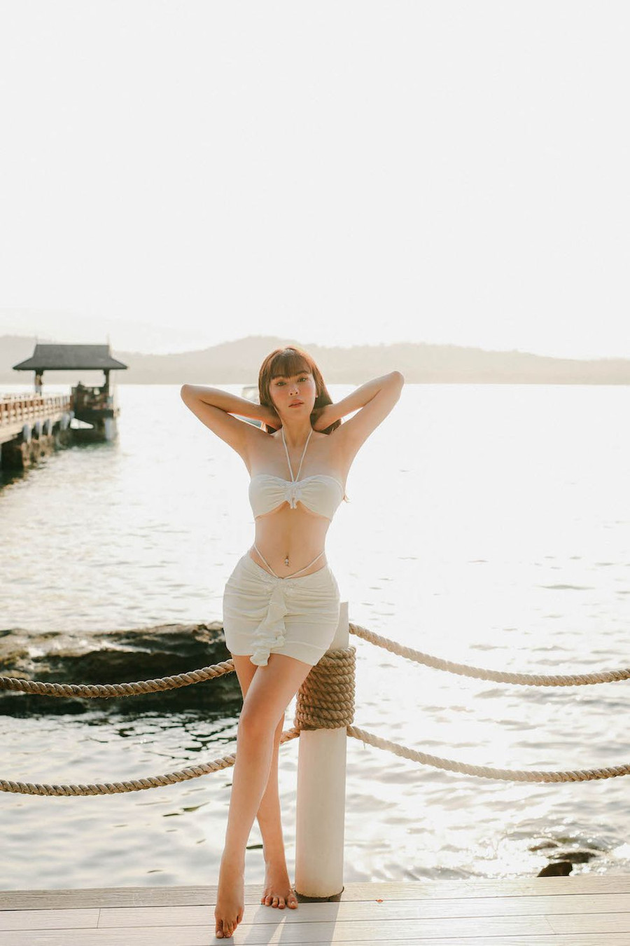 Để có được vóc dáng bốc lửa, Hoa hậu Quý bà Hòa bình Thế giới 2017 cho biết bản thân phải tuân theo các thực đơn ăn uống khoa học, hợp lý. Bà mẹ ba con thường sử dụng các loại thực phẩm có lợi cho sức khỏe như đồ ăn chứa nhiều chất xơ, vitamin... ẢNH: NVCC