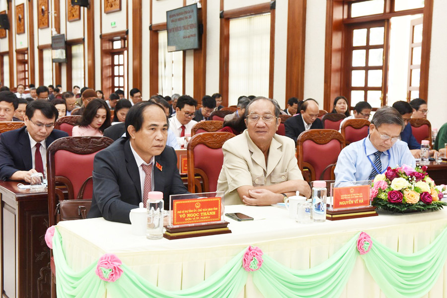 Các đại biểu tham dự kỳ họp. Ảnh: Đức Thụy Các đại biểu tham dự kỳ họp. Ảnh: Đức Thụy