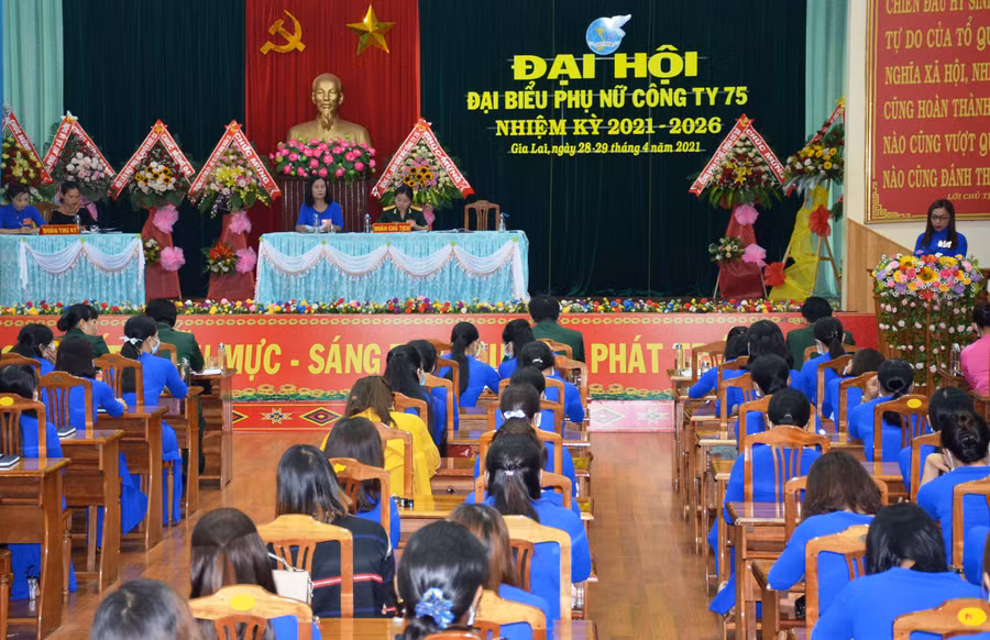 Quang cảnh Đại hội Hội Phụ nữ Công ty 75. Ảnh: Vĩnh Hoàng