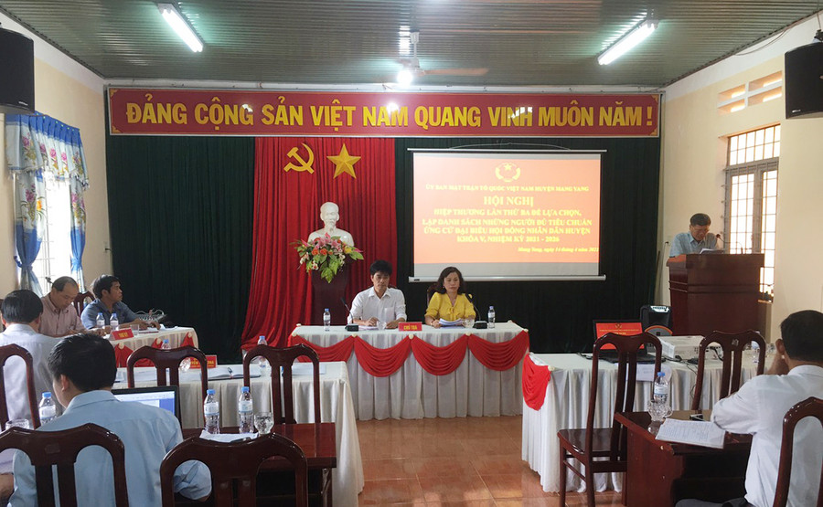 Quang cảnh hội nghị hiệp thương lần thứ 3. Ảnh: Ngọc Anh Quang cảnh Ủy ban MTTQ Việt Nam huyện Mang Yang tổ chức hội nghị hiệp thương lần thứ ba. Ảnh: Ngọc Anh