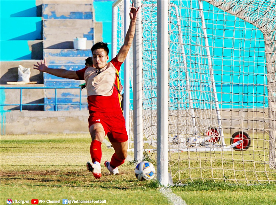 U23 Việt Nam đang ở gần mục tiêu giành vé vào tứ kết, nhưng vẫn cần duy trì sự tập trung, tránh tạo áp lực. Ảnh: VFF