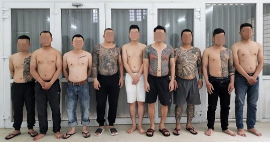  Các nghi phạm hoạt động cho vay nặng lãi bị bắt giữ trong 2 chuyên án. Ảnh: Văn Tiến