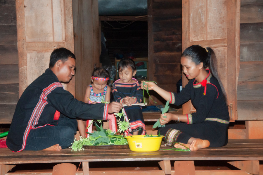 Khoảnh khắc hạnh phúc của gia đình chị Siu H’Lan-Thôn Tung Blai, xã Ia Dreng, huyện Chư Pưh. Ảnh: NVCC