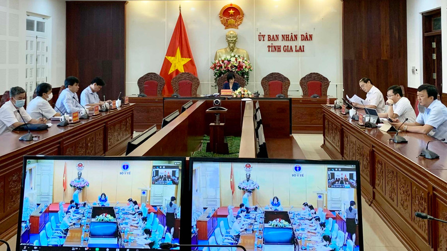 Quang cảnh hội nghị trực tuyến tại điểm cầu UBND tỉnh Gia Lai. Ảnh: Như Nguyện Quang cảnh hội nghị trực tuyến tại điểm cầu UBND tỉnh Gia Lai. Ảnh: Như Nguyện