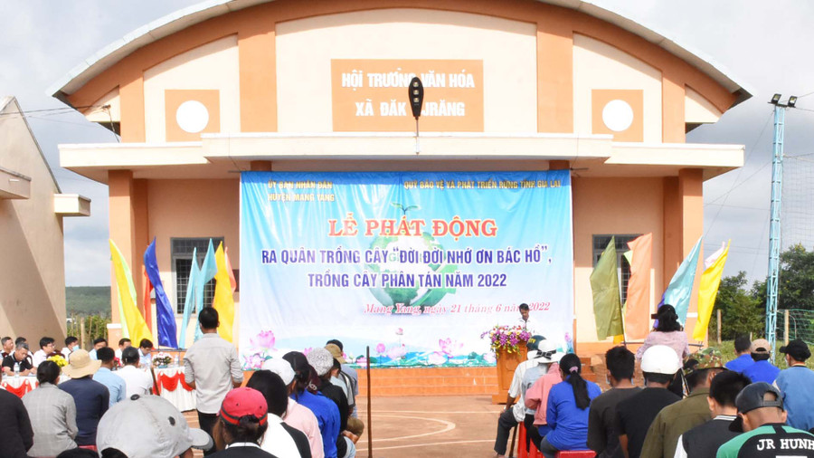 Quang cảnh lễ phát động. Ảnh: Hà Phương