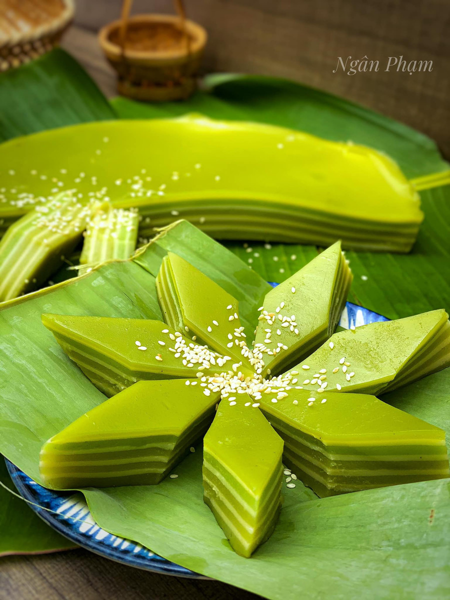 Bánh da lợn là món tráng miệng khá nổi tiếng ở Việt Nam, đặc biệt là ở các tỉnh Nam Bộ. Ảnh: Ngân Phạm