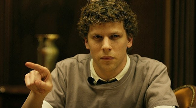 Cảnh trong phim “The Social Network” - bộ phim khiến Mark Zuckerberg cảm thấy tổn thương. Ảnh: HR