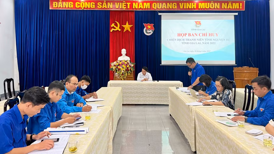 Quang cảnh cuộc họp Ban Chỉ huy Chiến dịch Thanh niên tình nguyện hè năm 2022. Ảnh: Phan Lài