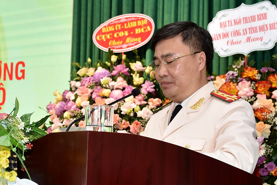 Đại tá Nguyễn Đức Tuấn phát biểu nhận nhiệm vụ. Ảnh: C04 Đại tá Nguyễn Đức Tuấn phát biểu nhận nhiệm vụ. Ảnh: C04