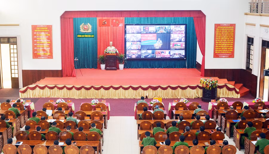 Quang cảnh hội nghị tại điểm cầu Công an tỉnh Gia Lai. Ảnh: Lê Ánh Quang cảnh hội nghị. Ảnh: Lê Ánh