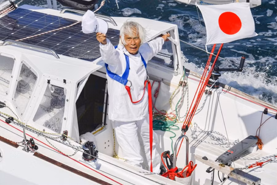 Ông Kenichi Hori một mình vượt Thái Bình Dương. Ảnh chụp màn hình Kyodo