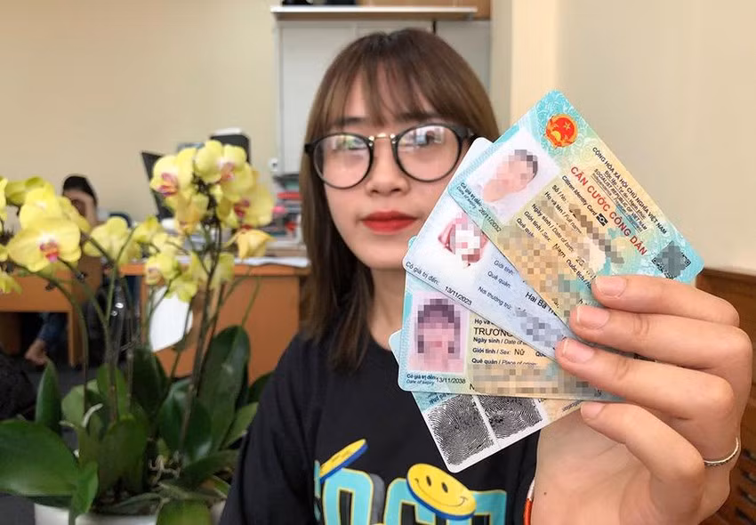 Bộ Công an đề xuất nhiều quy định mới về CCCD, giúp người dân giảm giấy tờ, tài liệu phải cung cấp khi thực hiện các thủ tục hành chính, dịch vụ hành chính công. Ảnh: TUYẾN PHAN