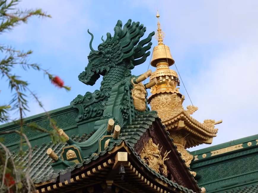 Những thiết kế tinh xảo, độc đáo đến từng chi tiết. Ảnh: Hồng Điệp/TTXVN