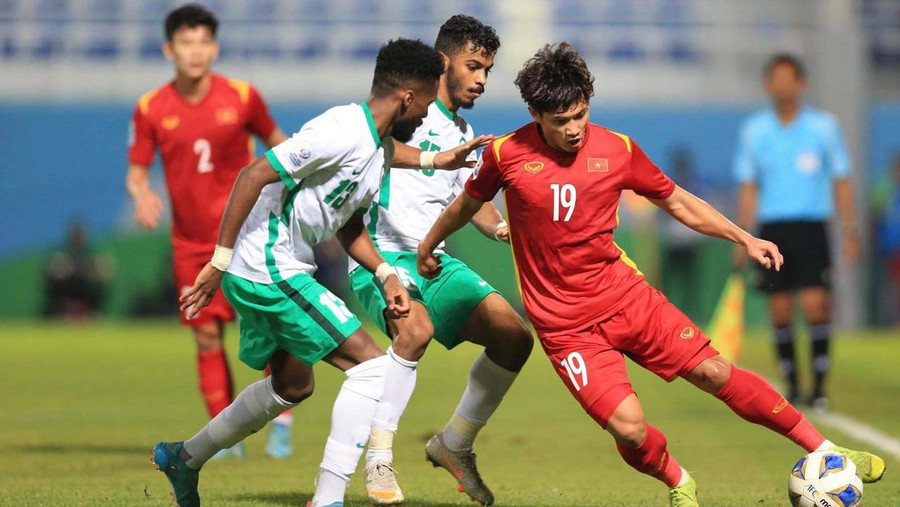 Nguyễn Thanh Nhân (số 19) là nhân tố nổi bật của HAGL trong màu áo U23 Việt Nam. Ảnh: Lâm Thỏa