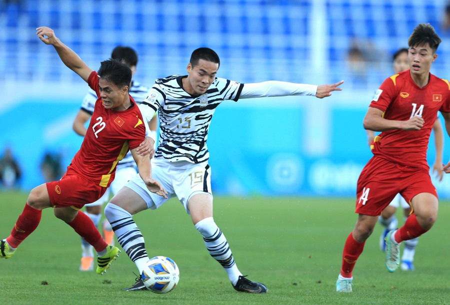 U.23 Hàn Quốc gây áp lực lớn. Ảnh: Phúc Thắng