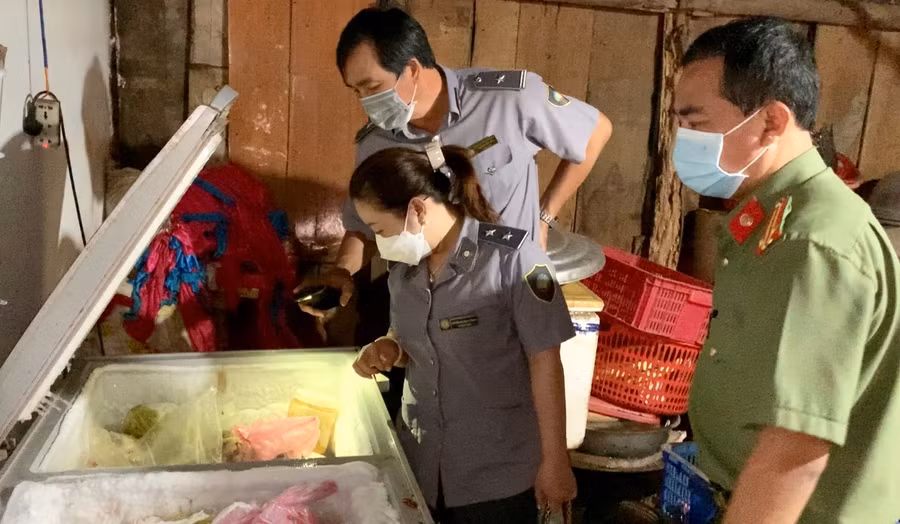 Công tác thanh kiểm tra an toàn vệ sinh thực phẩm sẽ được các cấp, ngành phối hợp triển khai, đảm bảo ATTP trên địa bàn tỉnh. Ảnh: Như Nguyện