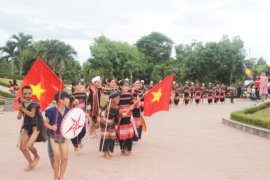 Ngày hội du lịch huyện Kbang năm 2022 có nhiều hoạt động văn hóa truyền thống. Ảnh: Ngọc Minh Ngày hội du lịch huyện Kbang năm 2022 có nhiều hoạt động văn hóa truyền thống. Ảnh: Ngọc Minh.jpg