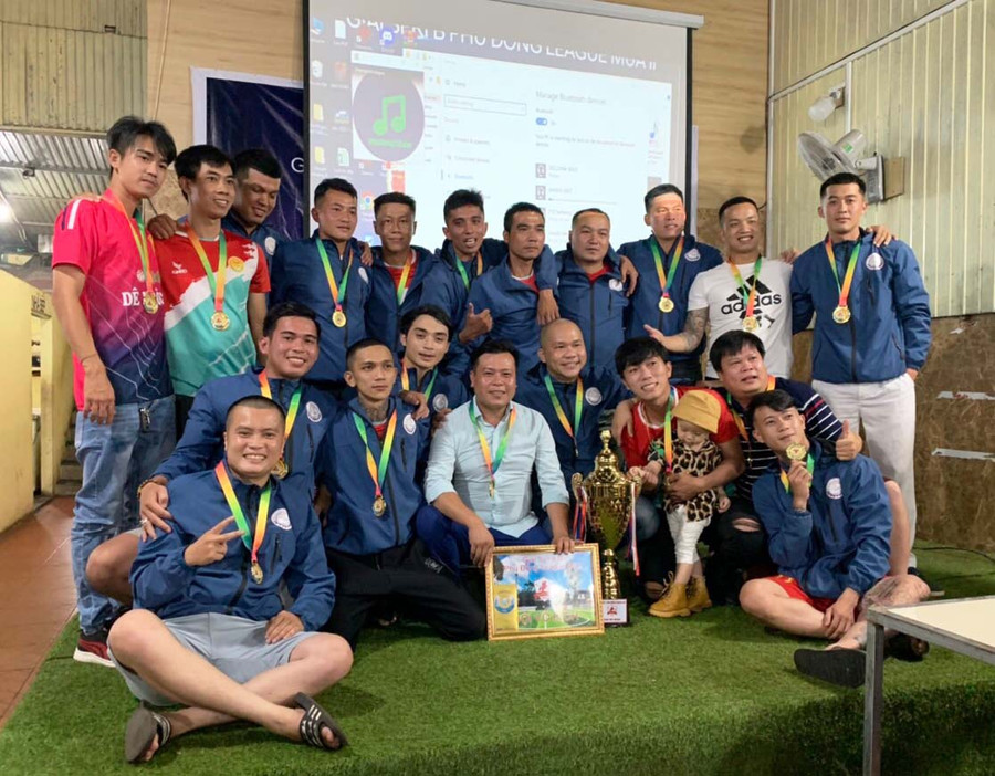 Đội bóng Đăng Kiểm FC đã lên ngôi vô địch với 87 điểm. Ảnh: Văn Ngọc 