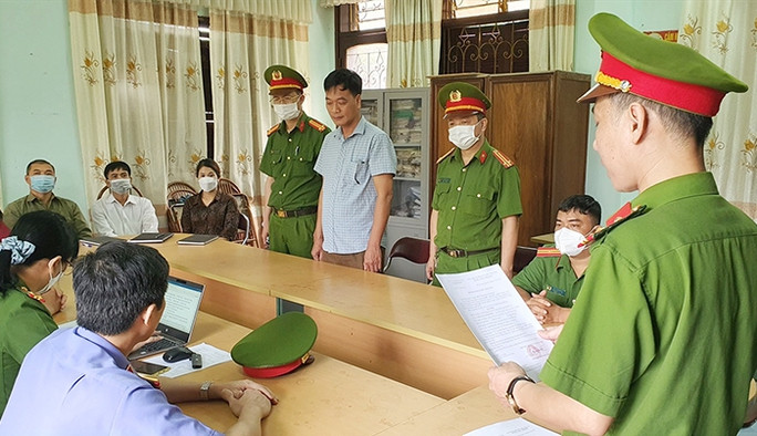 Cơ quan CSĐT Công bố Quyết định khởi tố vụ án, khởi tố bị can, thi hành lệnh bắt bị can để tạm giam đối với Trần Quang Đường.