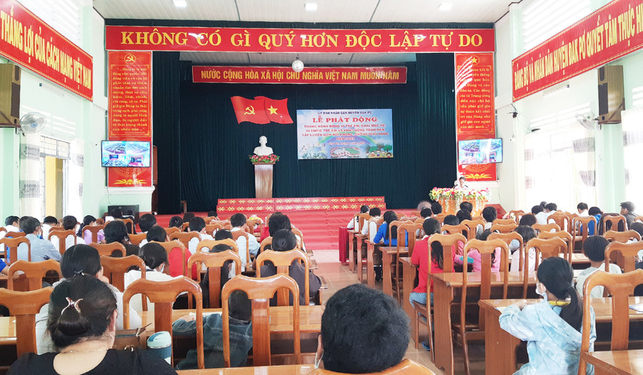  Quang cảnh lễ phát động. Ảnh: Ngọc Minh