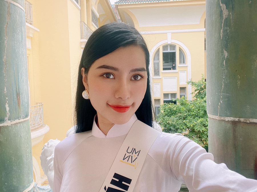  Cô gái cao 1,79m có nét giống Phạm Hương gây chú ý tại Miss Universe Vietnam