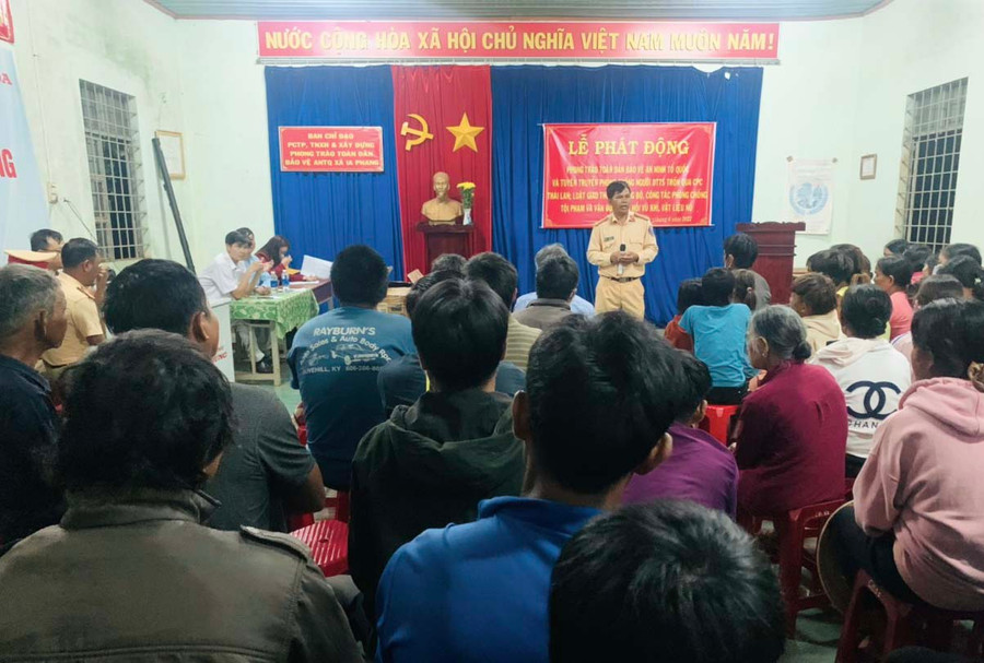 Quang cảnh lễ phát động. Ảnh: Hà Chi Quang cảnh lễ phát động. Ảnh: Hà Chi