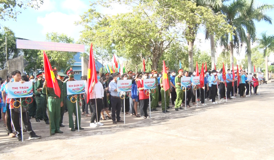 Quang cảnh lễ khai mạc. Ảnh: Mỹ Đức