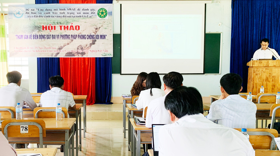 Quang cảnh buổi hội thảo. Ảnh: Vũ Chi Quang cảnh buổi hội thảo. Ảnh: Vũ Chi