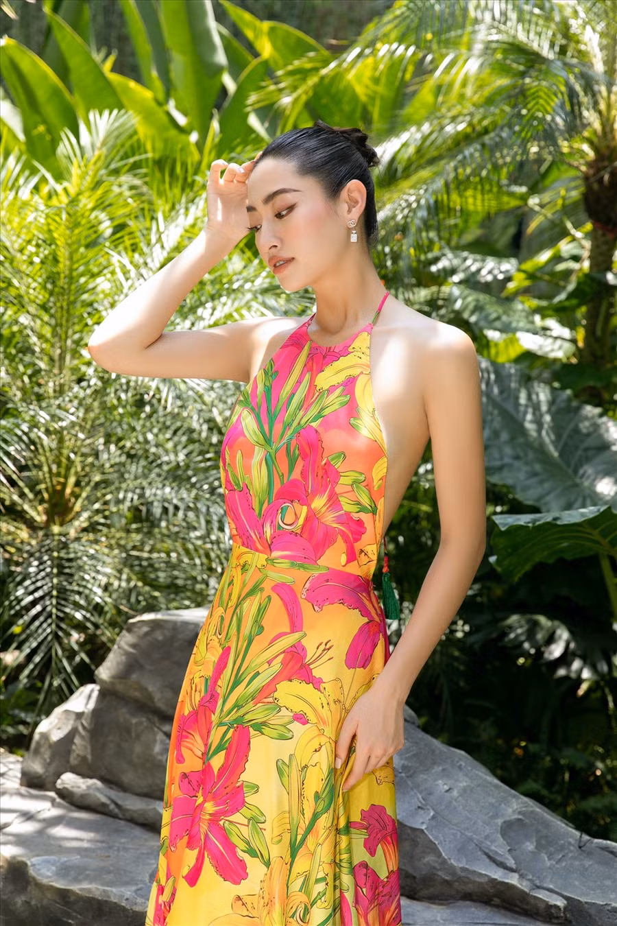 Không chỉ hoạt động mạnh mẽ trong lĩnh vực giải trí, Hoa hậu Lương Thùy Linh với sự thông minh, sắc sảo đã được giao nhiều trọng trách quan trọng như giám khảo Miss World Việt Nam 2022 hay huấn luyện viên của cuộc thi tìm kiếm người mẫu. Ảnh: NVCC. 