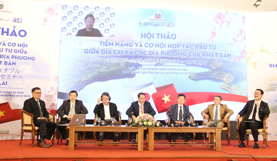 Hội thảo “Tiềm năng và cơ hội hợp tác đầu tư giữa Gia Lai và các địa phương của Nhật Bản”. Ảnh: Hà Duy Hội thảo “Tiềm năng và cơ hội hợp tác đầu tư giữa Gia Lai và các địa phương của Nhật Bản”. Ảnh: Hà Duy