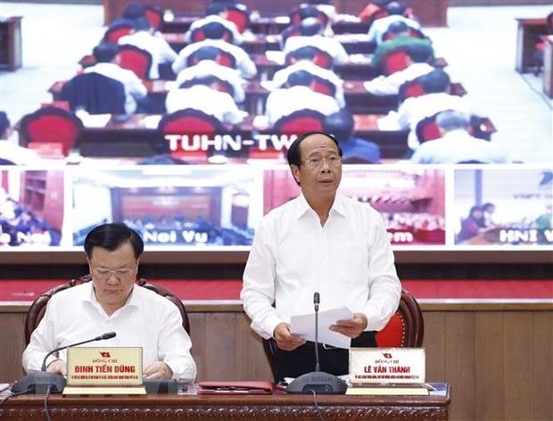Phó Thủ tướng Lê Văn Thành điều hành hội nghị. (Ảnh: Phương Hoa/TTXVN) Phó Thủ tướng Lê Văn Thành điều hành hội nghị. (Ảnh: Phương Hoa/TTXVN)