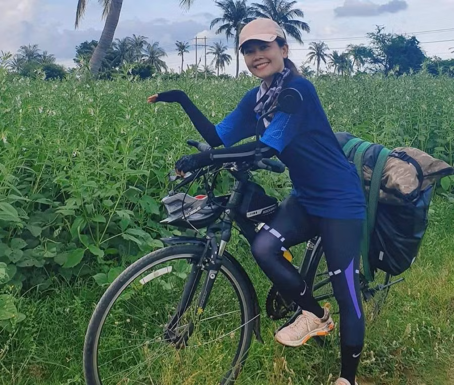 Trong hành trình 17 ngày, Vân có được nhiều trải nghiệm đáng nhớ. Ảnh: NVCC