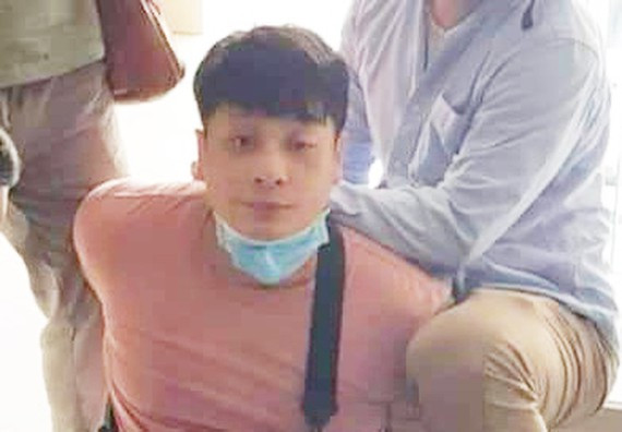 Đối tượng Nguyễn Anh Khoa lúc bị bắt Đối tượng Nguyễn Anh Khoa lúc bị bắt