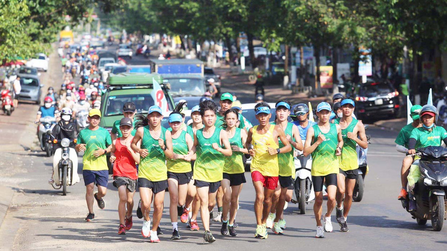 Các VĐV cần tập luyện, ăn uống và nghỉ ngơi một cách khoa học để phòng tránh đột quỵ. Ảnh: Lê Văn Ngọc