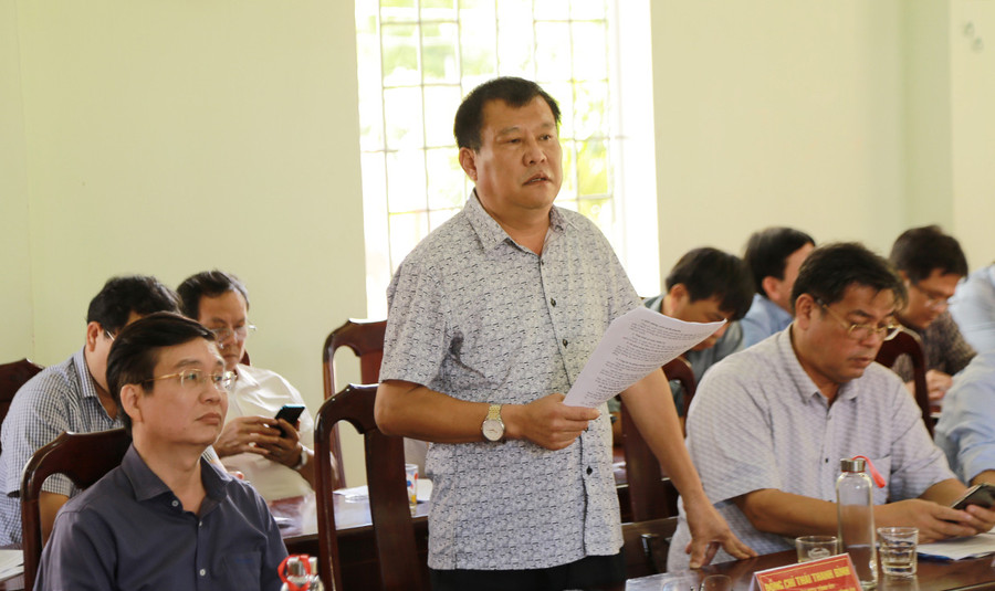 Chủ nhiệm Ủy ban Kiểm tra Tỉnh ủy Thái Thanh Bình phát biểu tại buổi làm việc. Ảnh: Tấn Linh