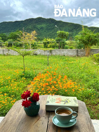  Tận hưởng không gian yên bình. Ảnh: T.V