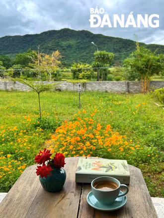  Tận hưởng không gian yên bình. Ảnh: T.V