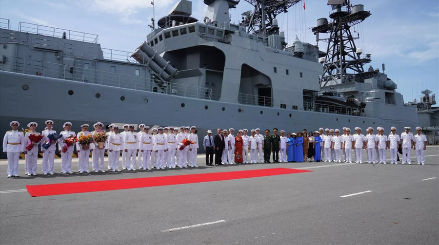 Ba tàu của Hạm đội Thái Bình Dương thăm Khánh Hoà. Ảnh: Sputnik