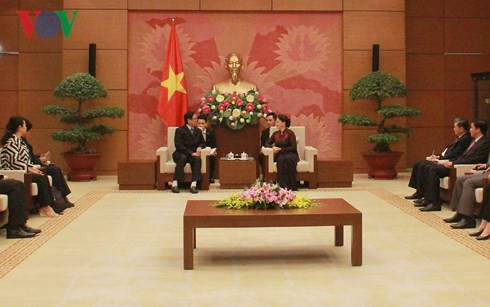 Chủ tịch Quốc hội Nguyễn Thị Kim Ngân tiếp xã giao Phó Chủ tịch Quốc hội Myanmar U Aye Thar Aung